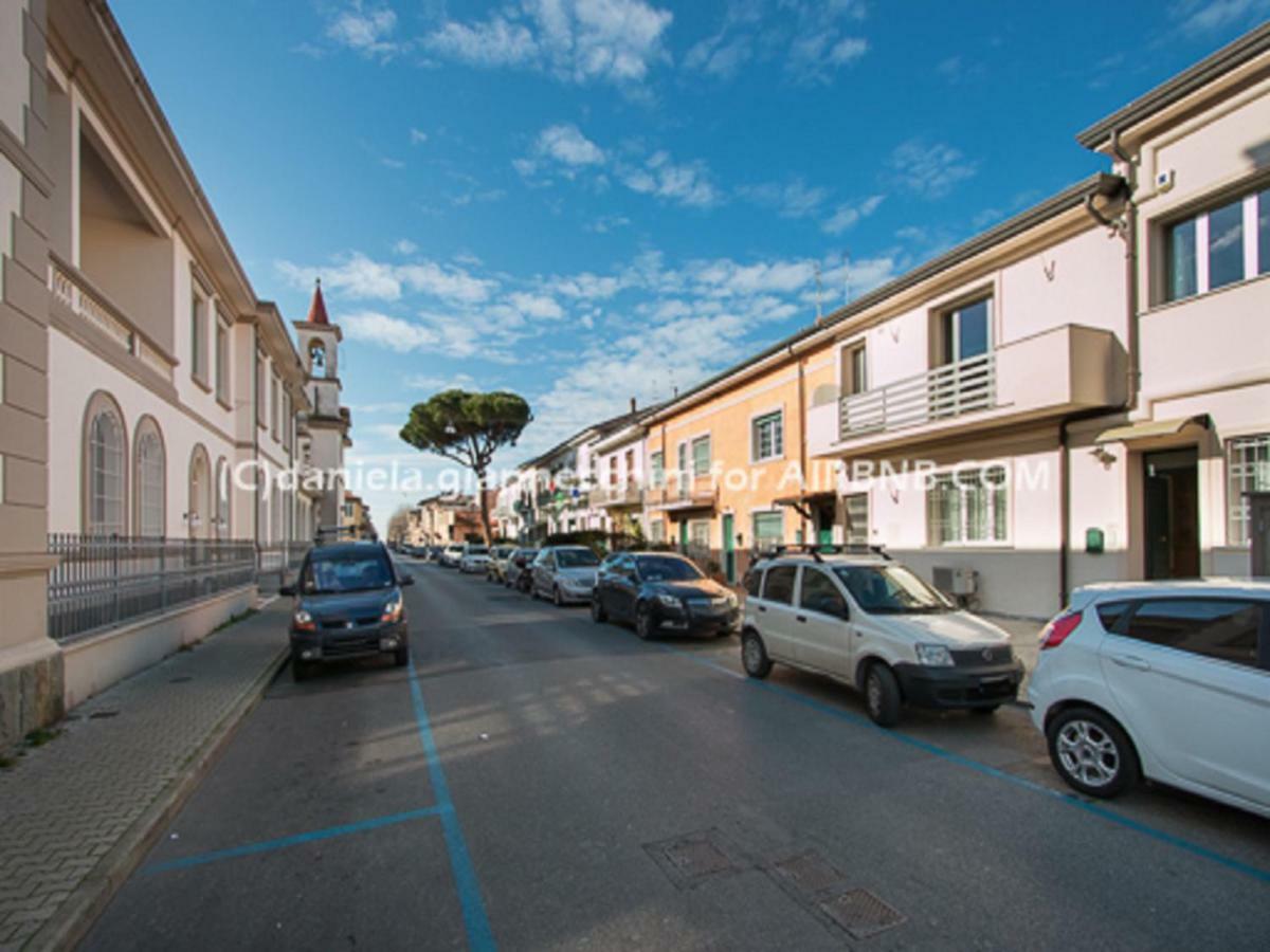 Casa Lu' Viareggio Exterior foto